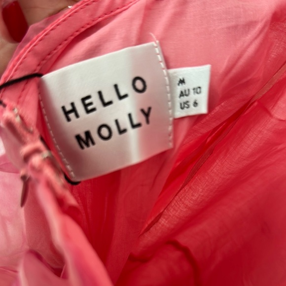 Elegant Pink Ruffled Dress - Picture 3 of 4